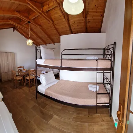 Lovely Place In 7 * Kamáres